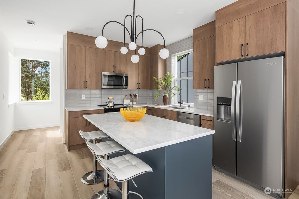 Photo of 1210 NE 96th Street #B, Seattle, WA 98115 (MLS # 2295762)