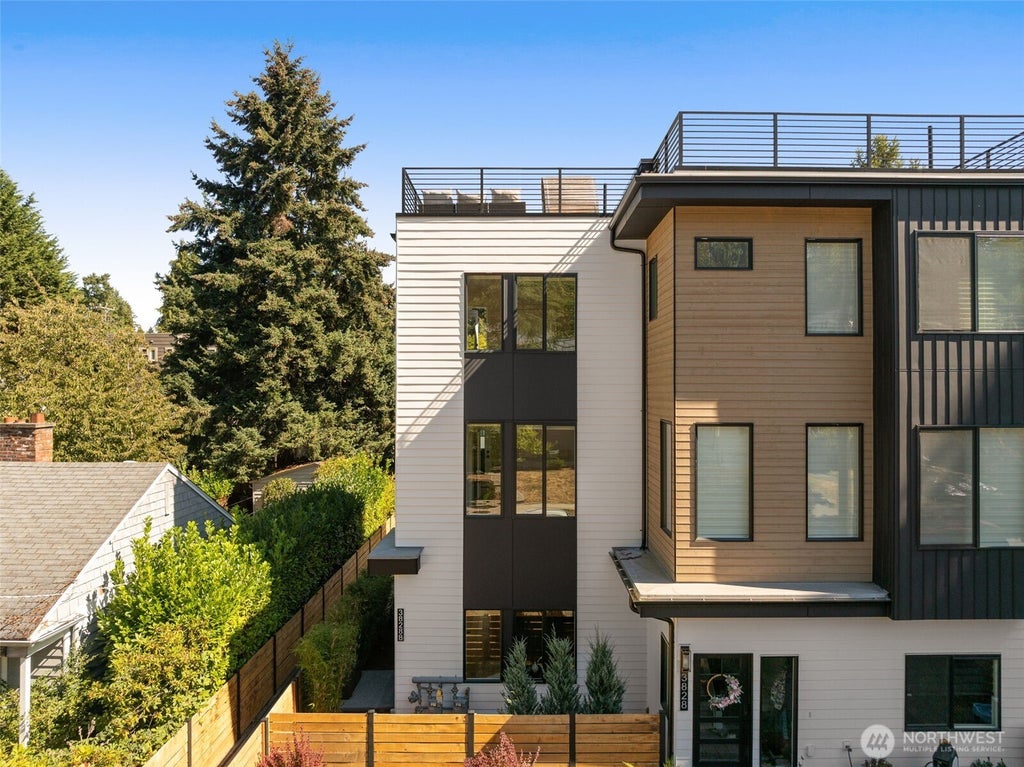 Photo of 3828 35th Avenue W #B, Seattle, WA 98199 (MLS # 2580068)