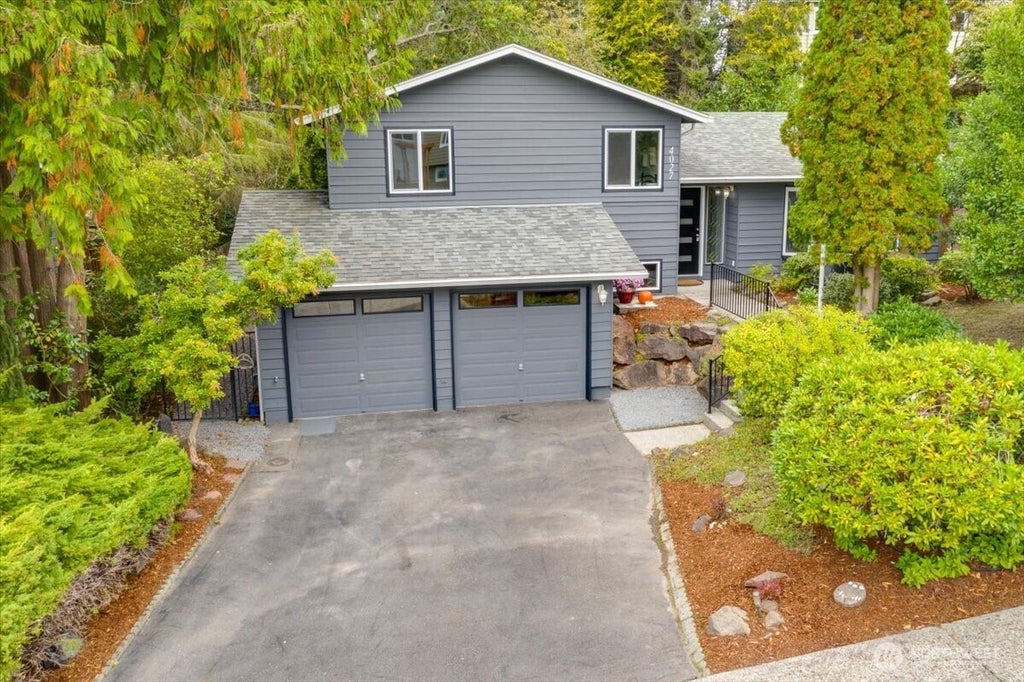 Photo of 4027 182nd Place SW, Lynnwood, WA 98037 (MLS # 2589412)