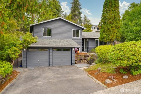 Photo of 4027 182nd Place SW, Lynnwood, WA 98037 (MLS # 2589412)