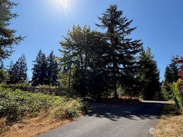26003 SE Issaquah-Fall City Road