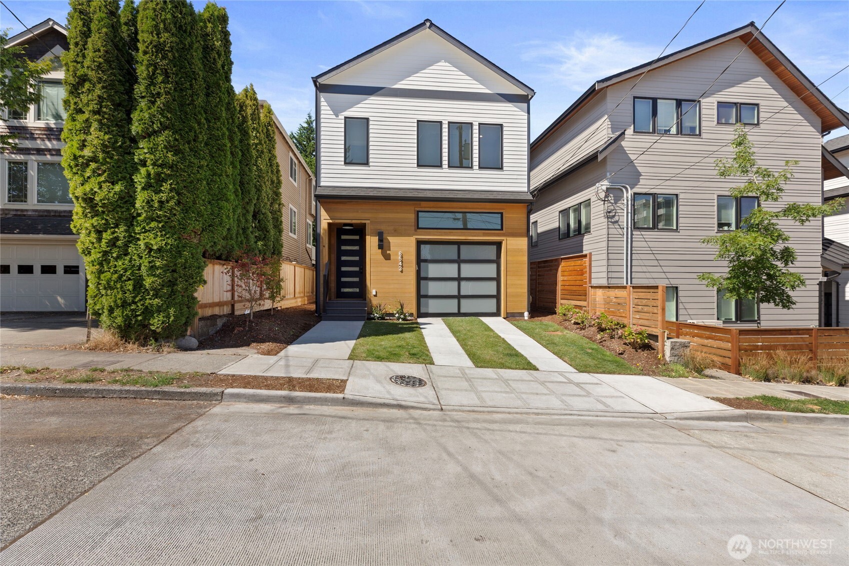 6543 Chapin Place N