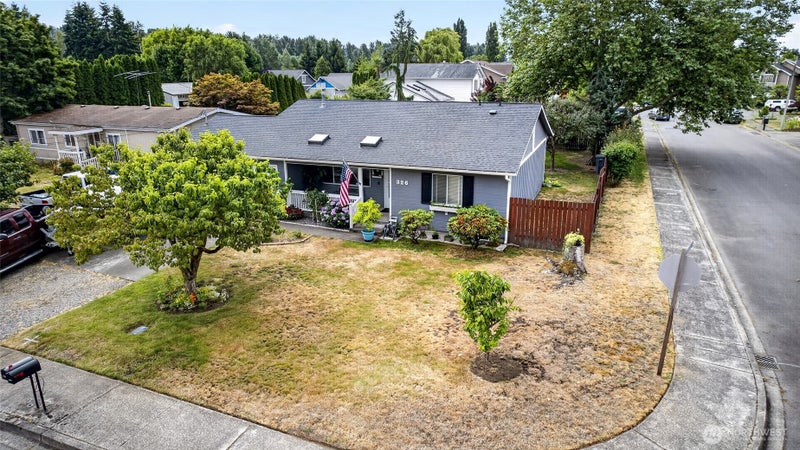 326 4th Avenue SE