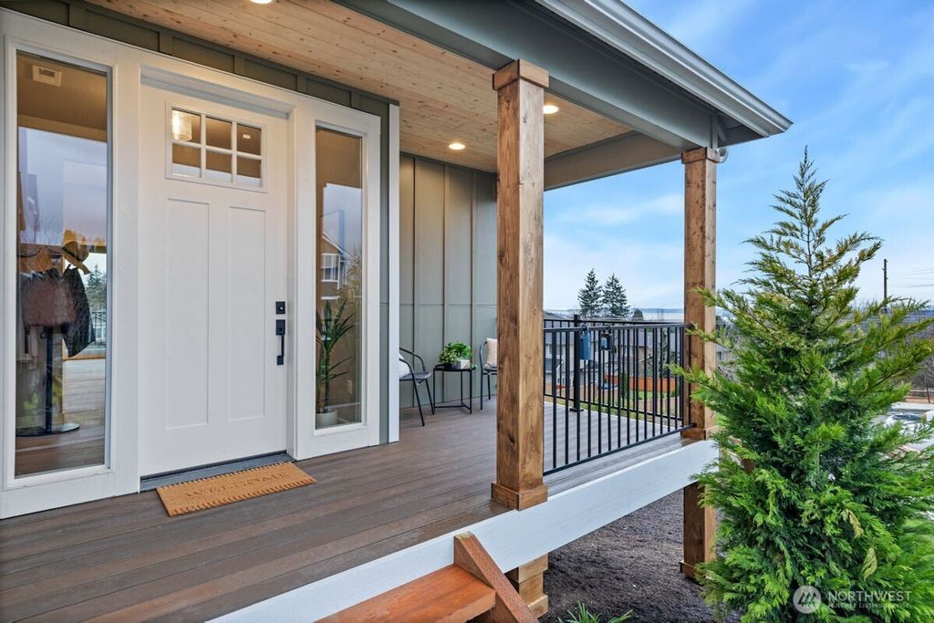 Photo of 8132 73rd Place NE, Marysville, WA 98270 (MLS # 2482316)