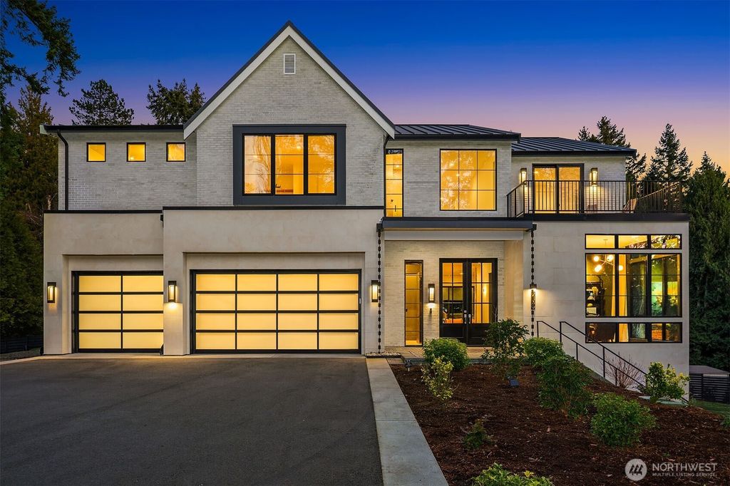 Photo of 2436 134th Avenue NE, Bellevue, WA 98005 (MLS # 2472373)