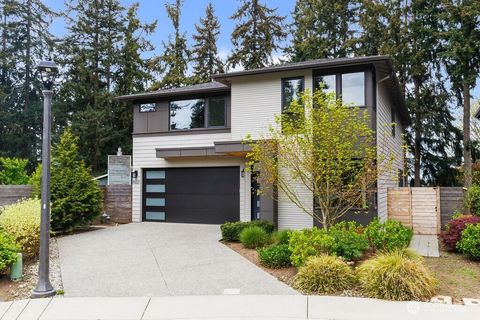 Photo of 15021 73rd Court NE, Kenmore, WA 98028 (MLS # 2514520)