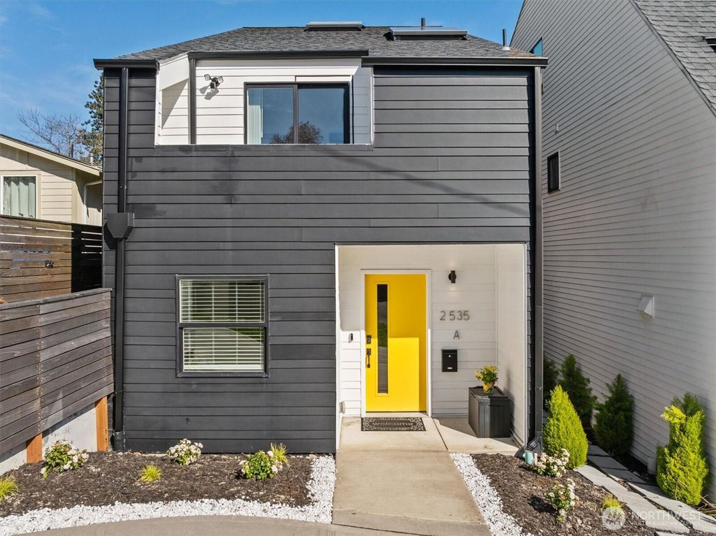 Photo of 2535 S I St St #A, Tacoma, WA 98405 (MLS # 2500856)