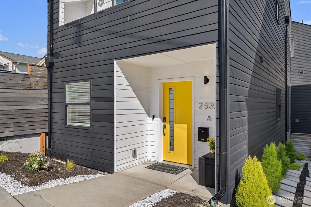 Photo of 2535 S I St St #A, Tacoma, WA 98405 (MLS # 2500856)