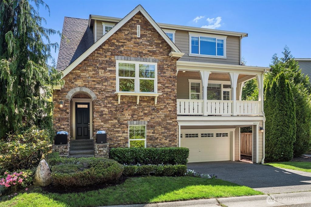Photo of 16517 SE 66th Street, Bellevue, WA 98006 (MLS # 2530656)
