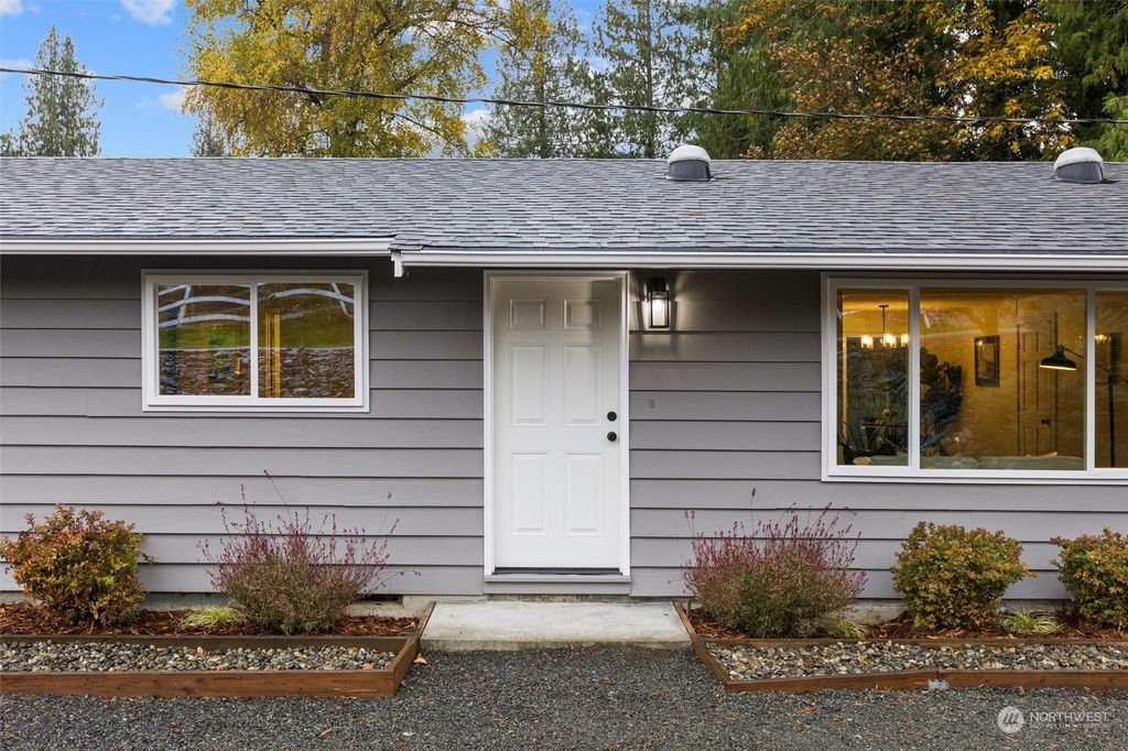 Photo of 7924 137th Avenue SE, Snohomish, WA 98290 (MLS # 2177990)