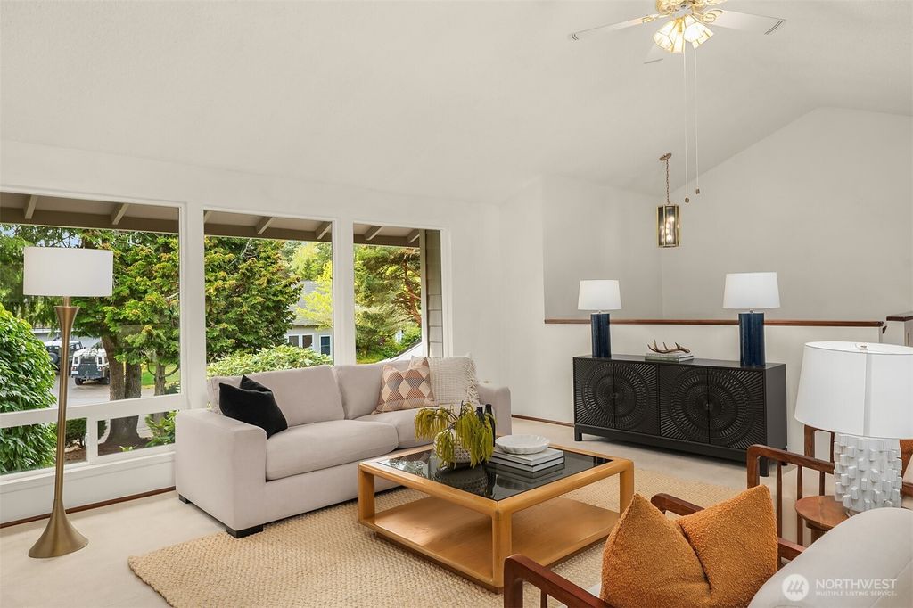 Photo of 4036 NE 204th Street, Lake Forest Park, WA 98155 (MLS # 2363912)