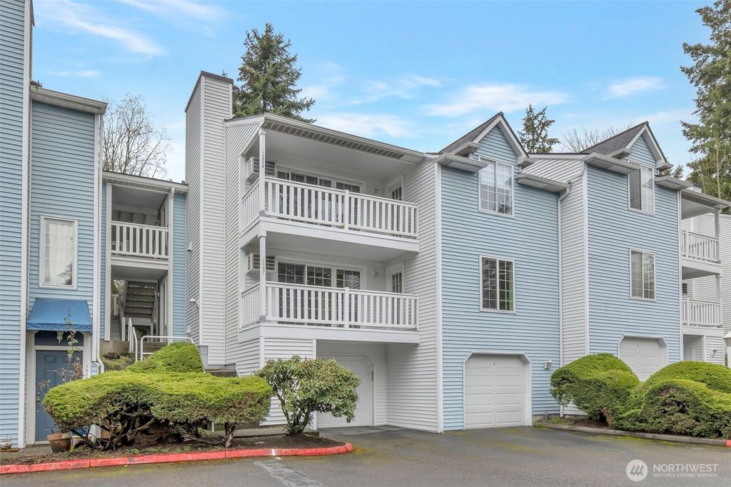 Photo of 12300 SE 41st Lane SE #24, Bellevue, WA 98006 (MLS # 2352333)