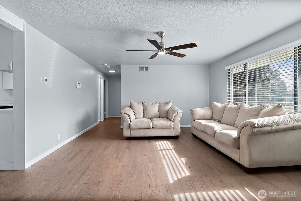 Photo of 15851 118th Avenue SE, Renton, WA 98058 (MLS # 2349231)