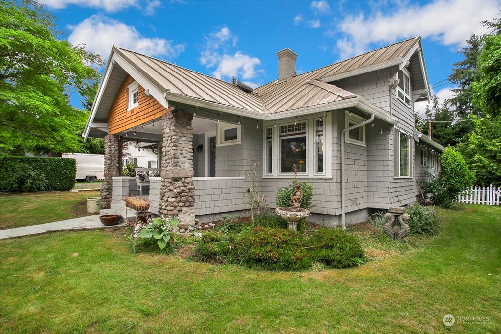 Photo of 1111 Taylor Street, Milton, WA 98354 (MLS # 2078084)