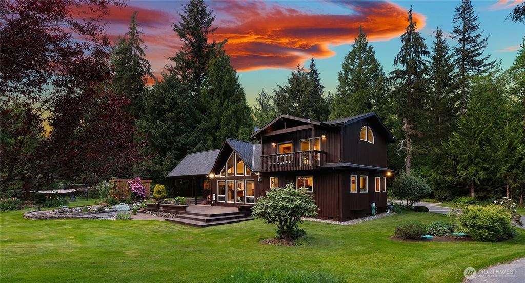 Photo of 12019 117th Avenue NE, Lake Stevens, WA 98258 (MLS # 2523563)