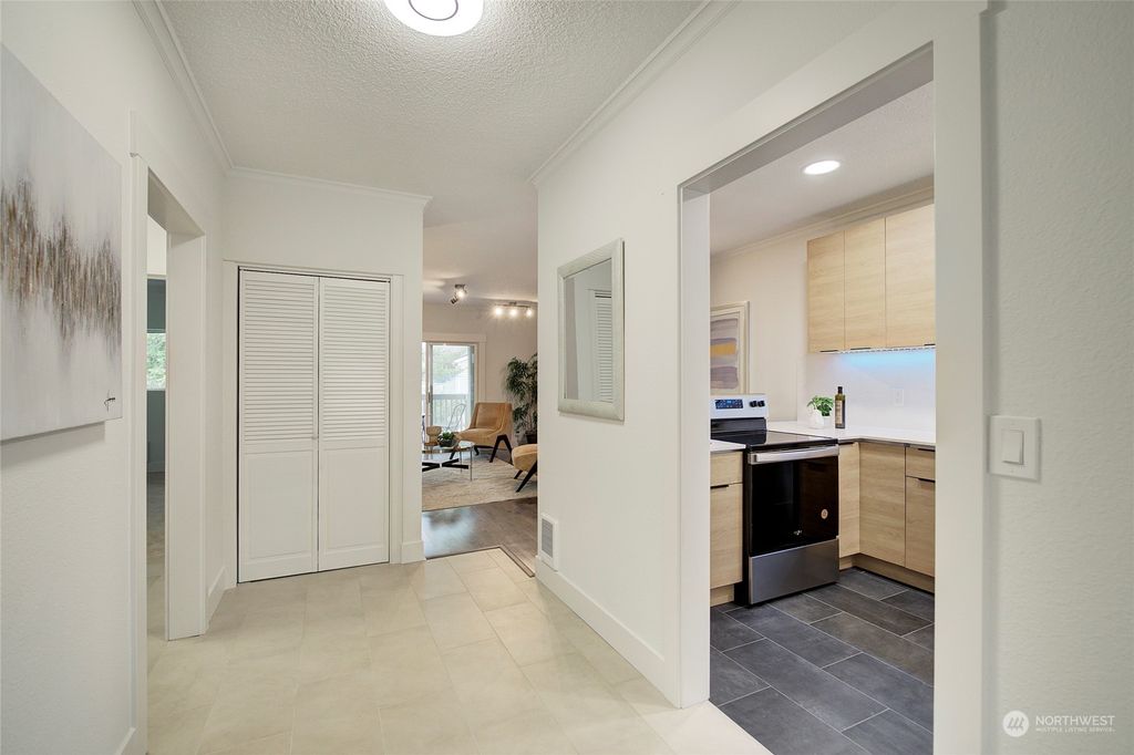 Photo of 14517 NE 40 Street #F203, Bellevue, WA 98007 (MLS # 2148869)