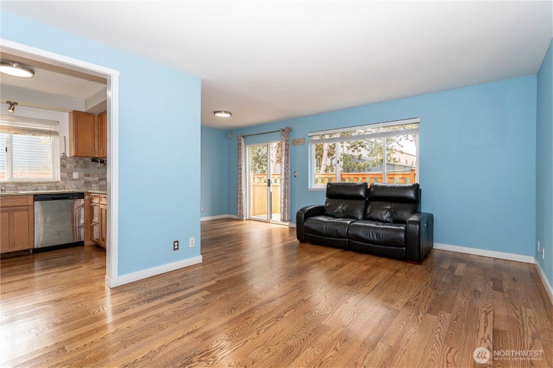 126 W Casino Rd 9