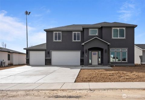 Photo of 1405 7th Avenue NE, Quincy, WA 98848 (MLS # 2457729)