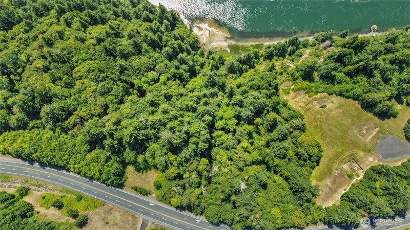 26 Riverview East Road