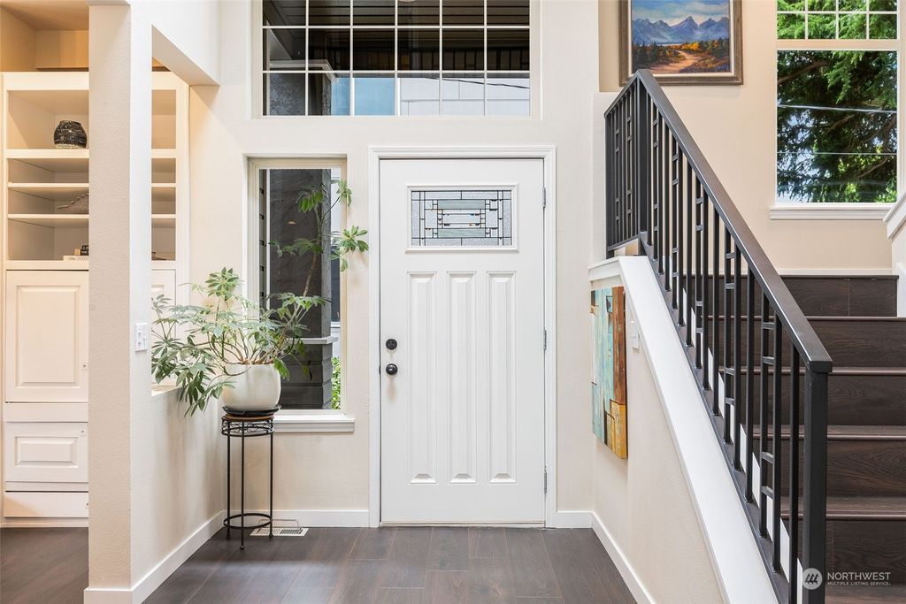 Photo of 10433 62nd Avenue S, Seattle, WA 98178 (MLS # 2129465)