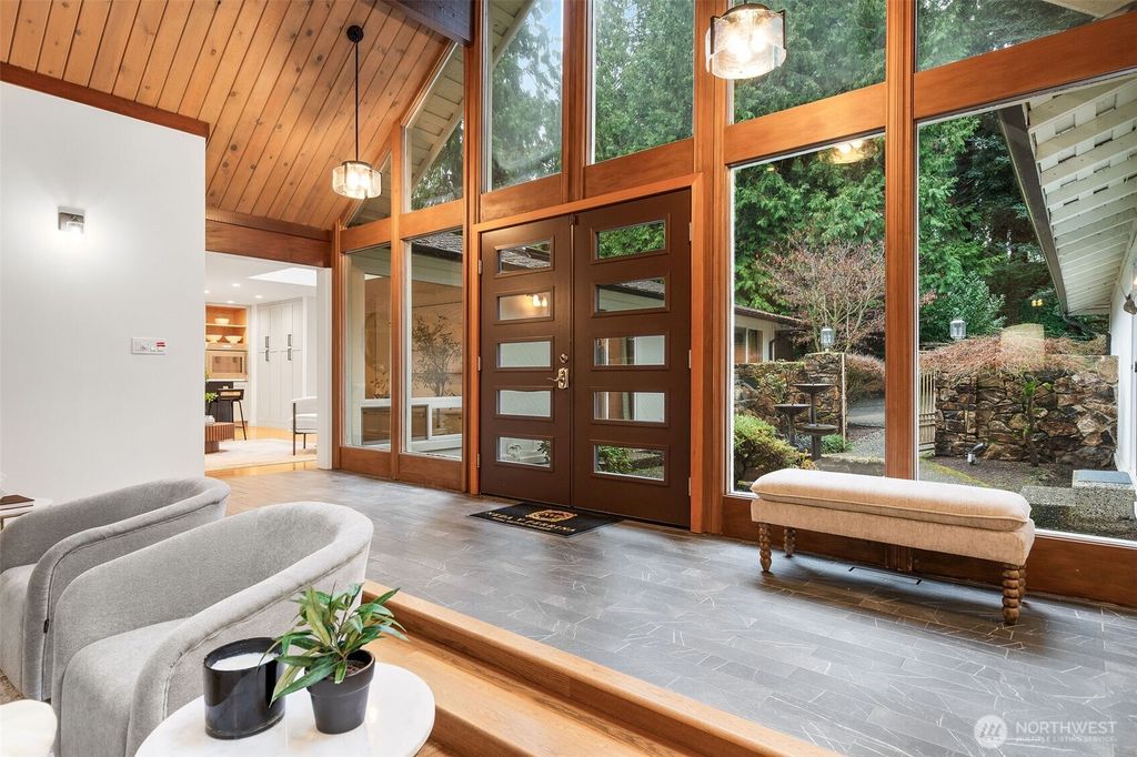 Photo of 11100 NE 24th (private driveway) Street, Bellevue, WA 98004 (MLS # 2466273)