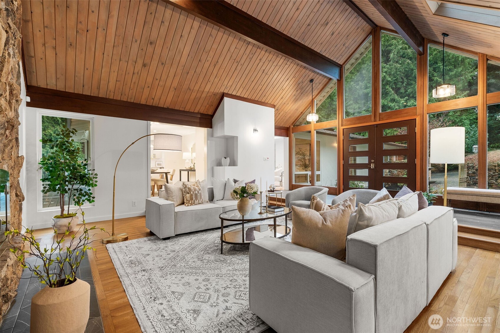 11100 NE 24th (private driveway) Street