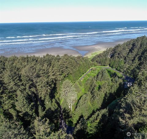 10 Wendy Lane Copalis Beach WA 98535