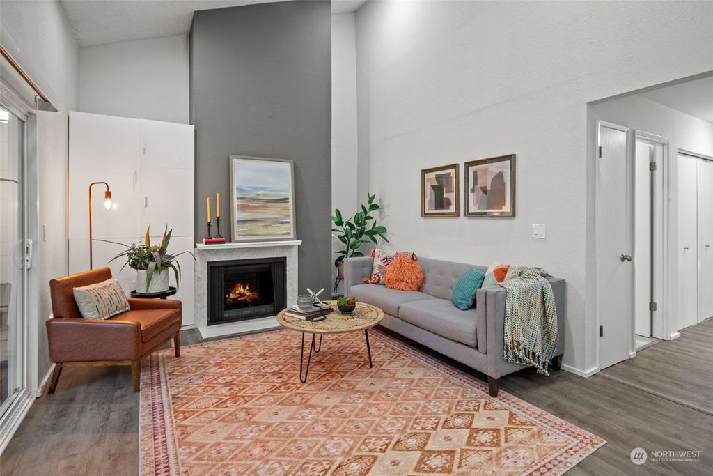 Photo of 14611 NE 51st Pl #F4, Bellevue, WA 98007 (MLS # 2194503)