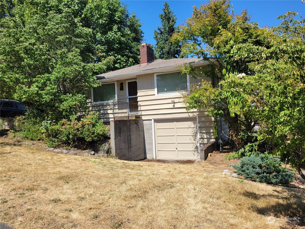 Photo of 2314 S Forest Street, Seattle, WA 98144 (MLS # 2274266)