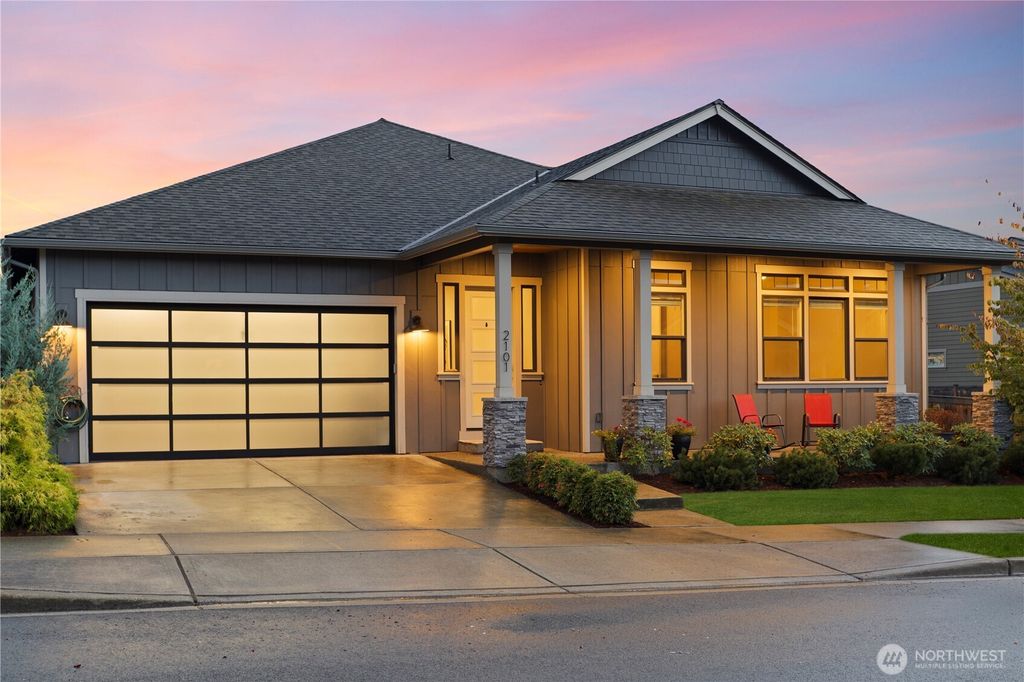 Photo of 2101 5th Place, Snohomish, WA 98290 (MLS # 2438013)