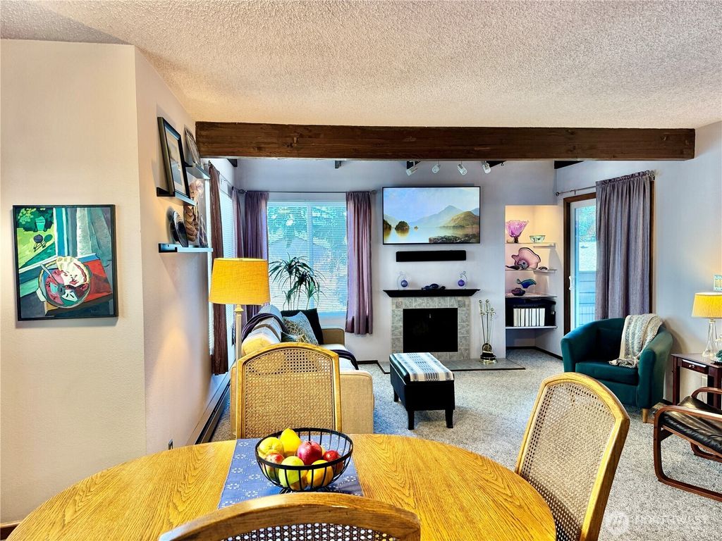 Photo of 3015 127th Place SE #N-21, Bellevue, WA 98005 (MLS # 2485555)