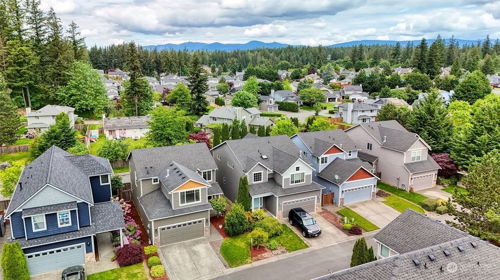 Photo of 22622 SE 268th Place, Maple Valley, WA 98038 (MLS # 2246649)