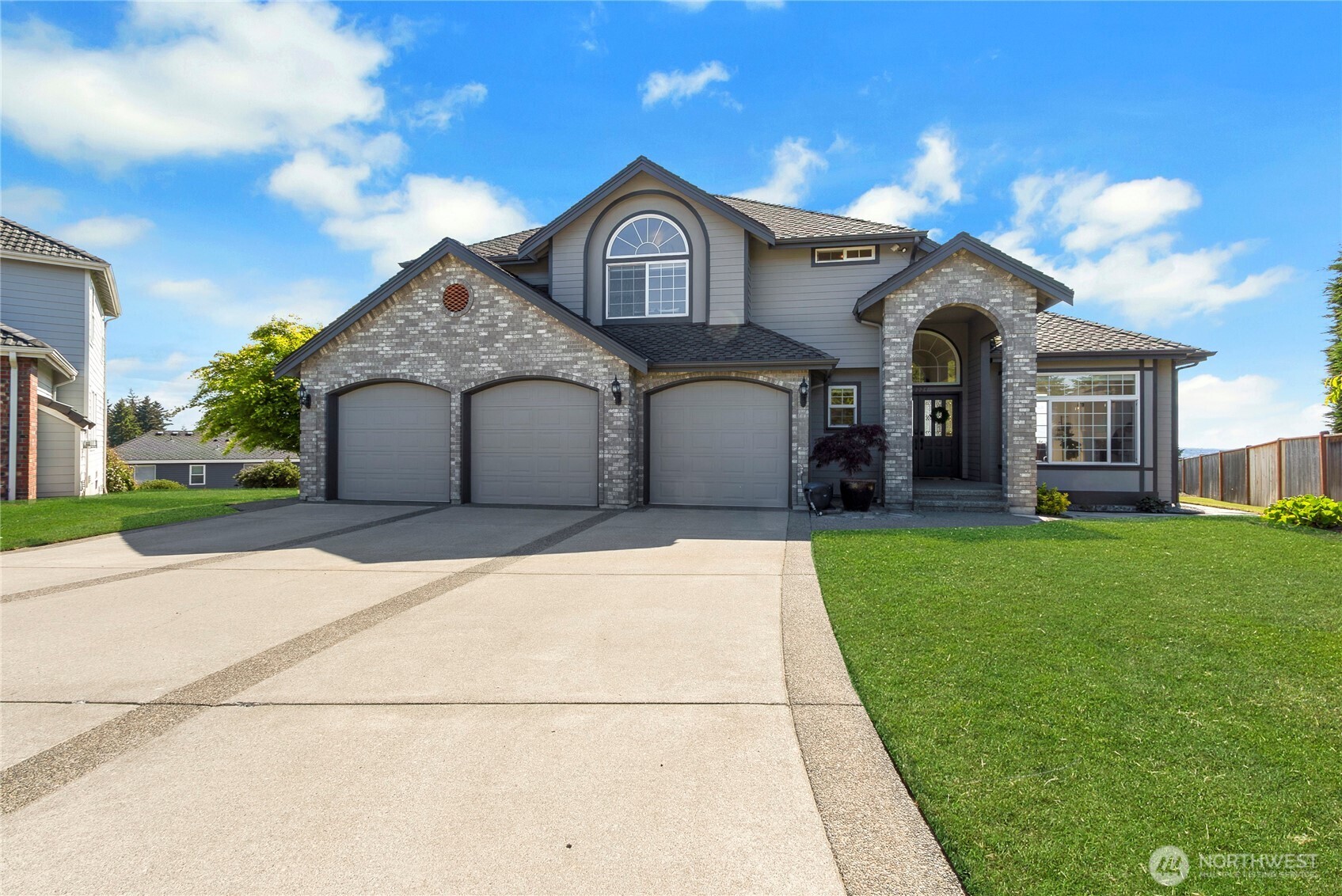 2224 53rd Street Ct NE