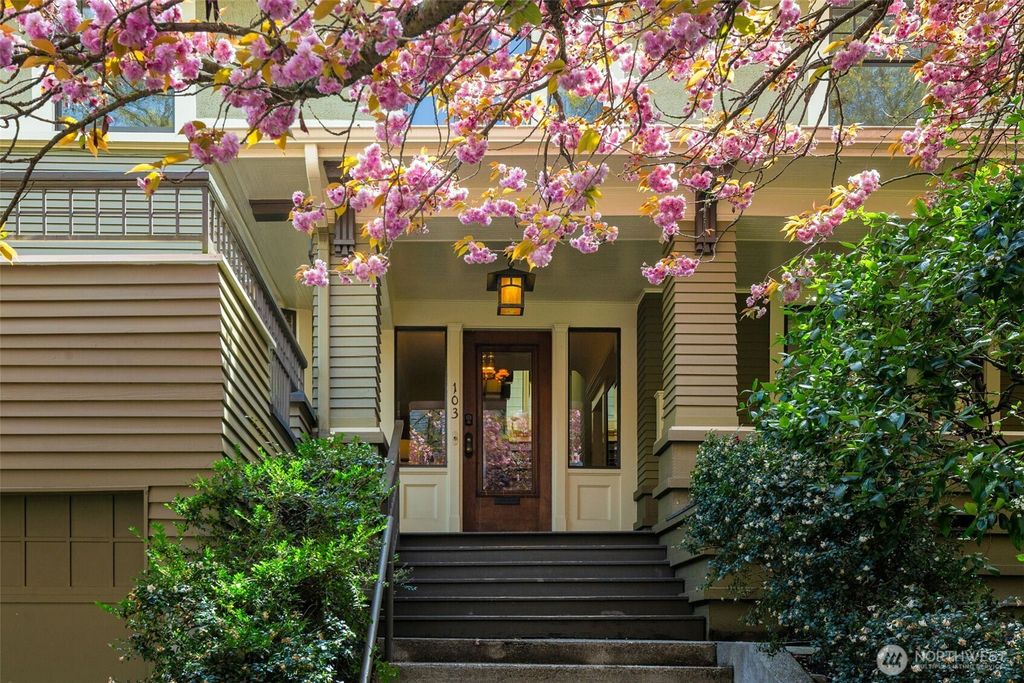 Photo of 103 Crockett Street, Seattle, WA 98109 (MLS # 2510260)