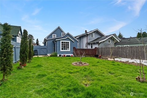 A home in Hoquiam