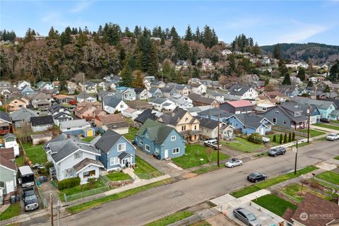 A home in Hoquiam