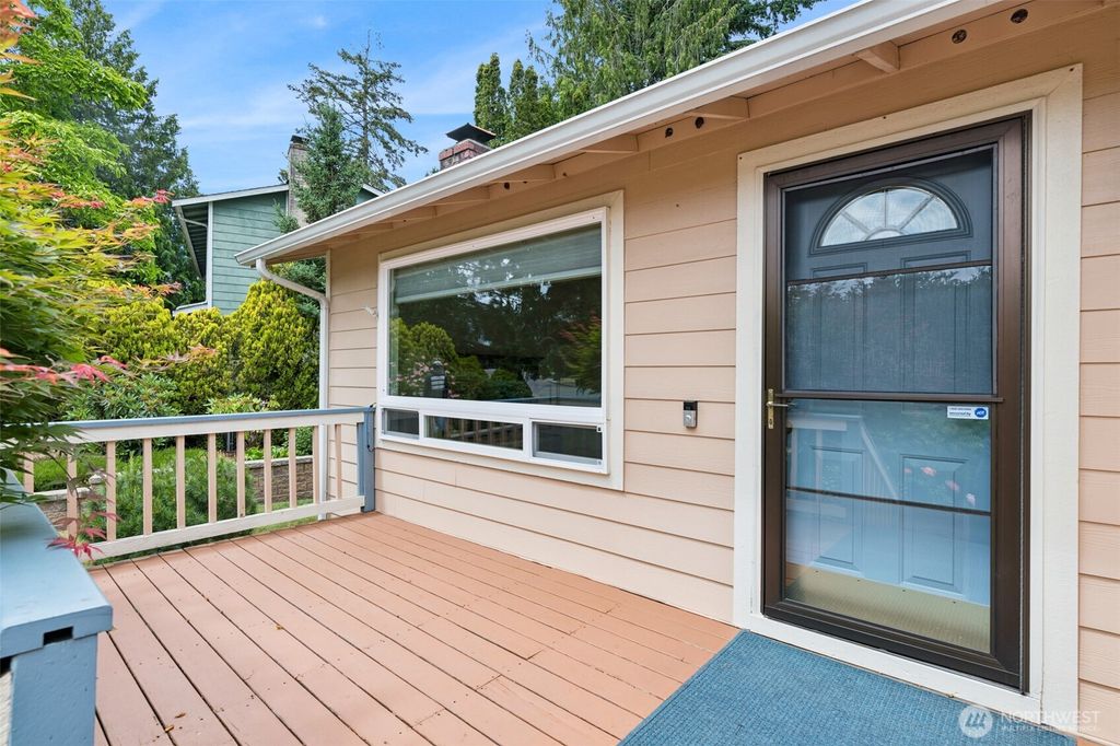 Photo of 4912 S 300th Place, Auburn, WA 98001 (MLS # 2395181)