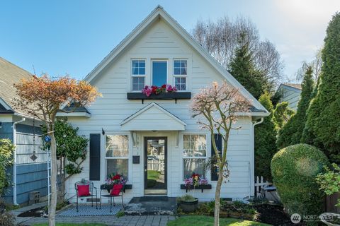 1911 Rucker Avenue, Everett, WA 98201 - MLS#: 2345062