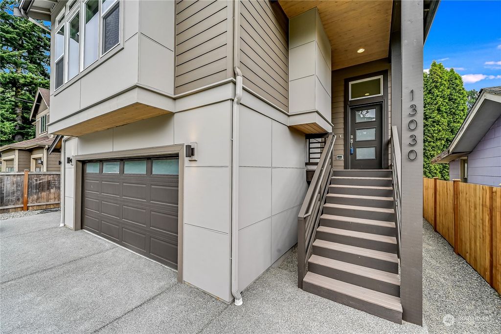 Photo of 11628 42nd Avenue S, Tukwila, WA 98168 (MLS # 2128520)