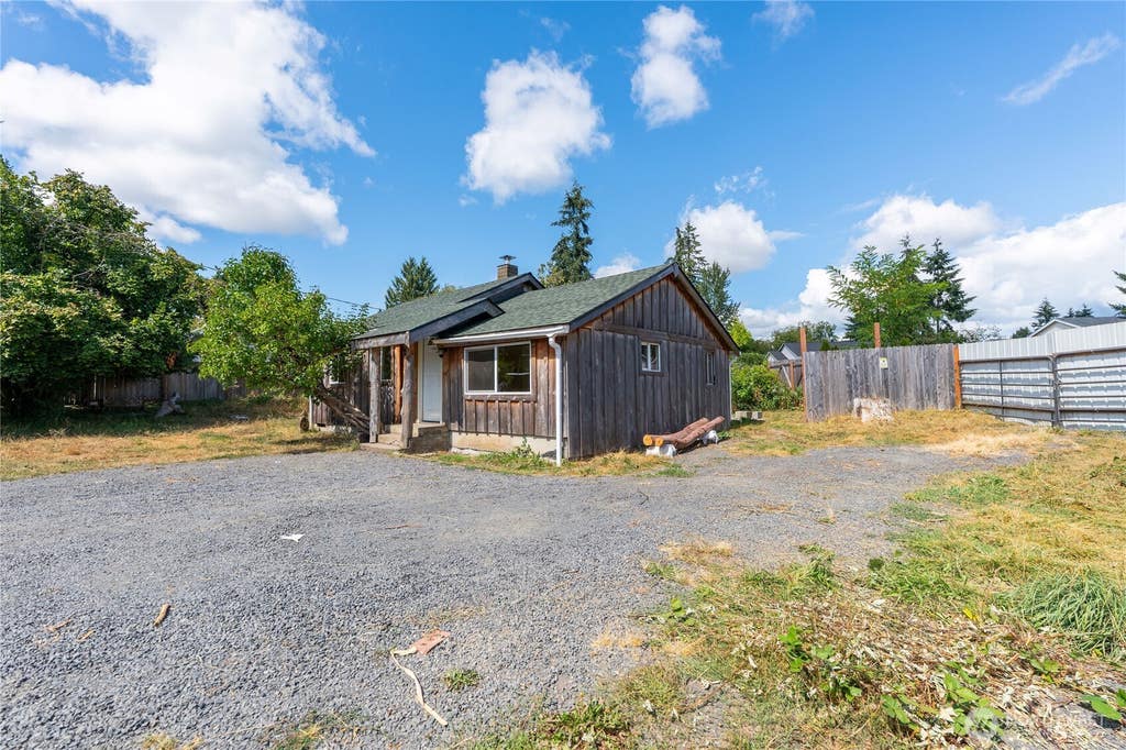 Photo of 306 W Washington Street, Napavine, WA 98532 (MLS # 2570401)