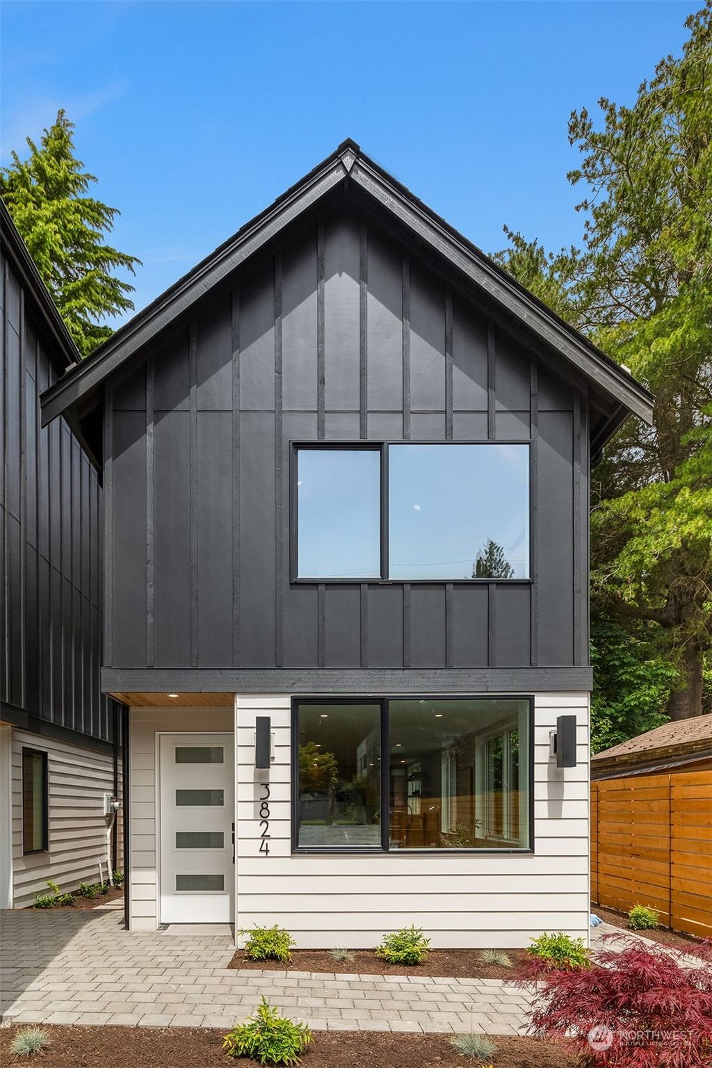 Photo of 3824 NE 89th Street, Seattle, WA 98115 (MLS # 2266878)