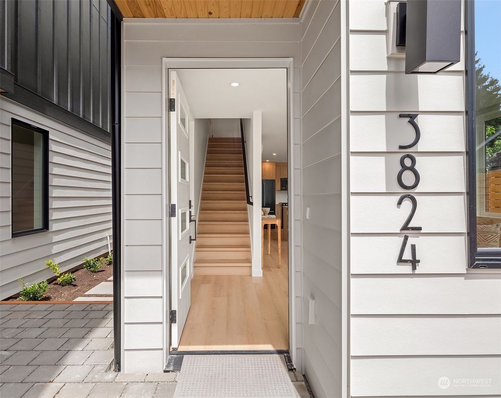 Photo of 3824 NE 89th Street, Seattle, WA 98115 (MLS # 2266878)