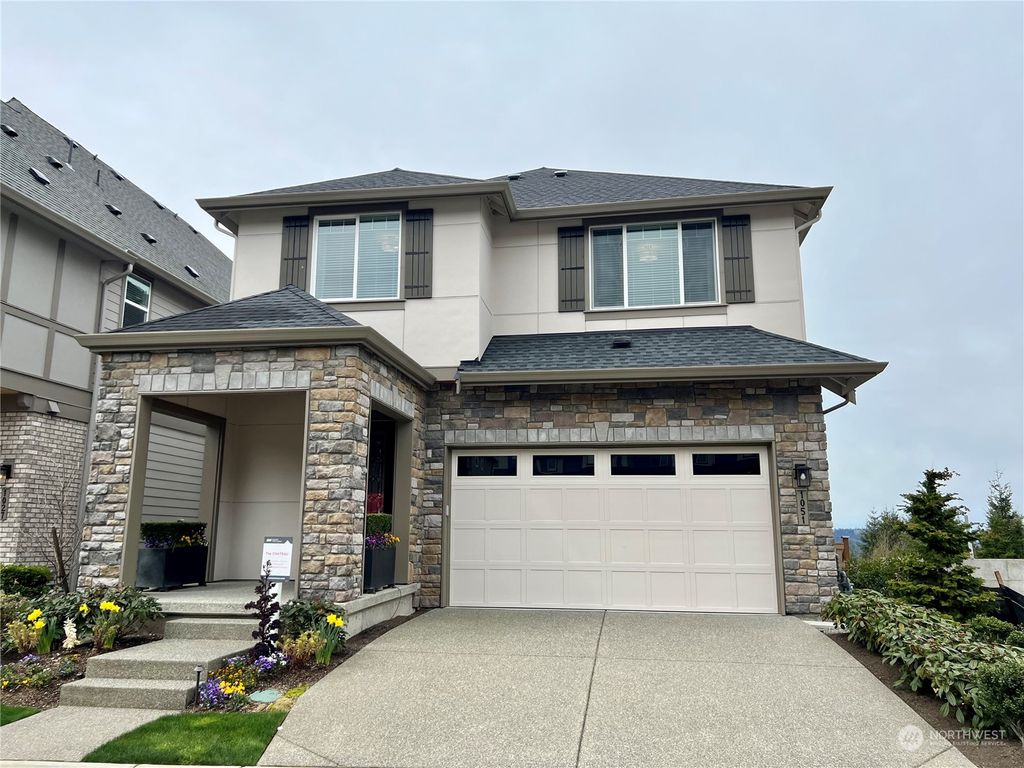 Photo of 1051 Westridge Way NE, Issaquah, WA 98029 (MLS # 2047622)
