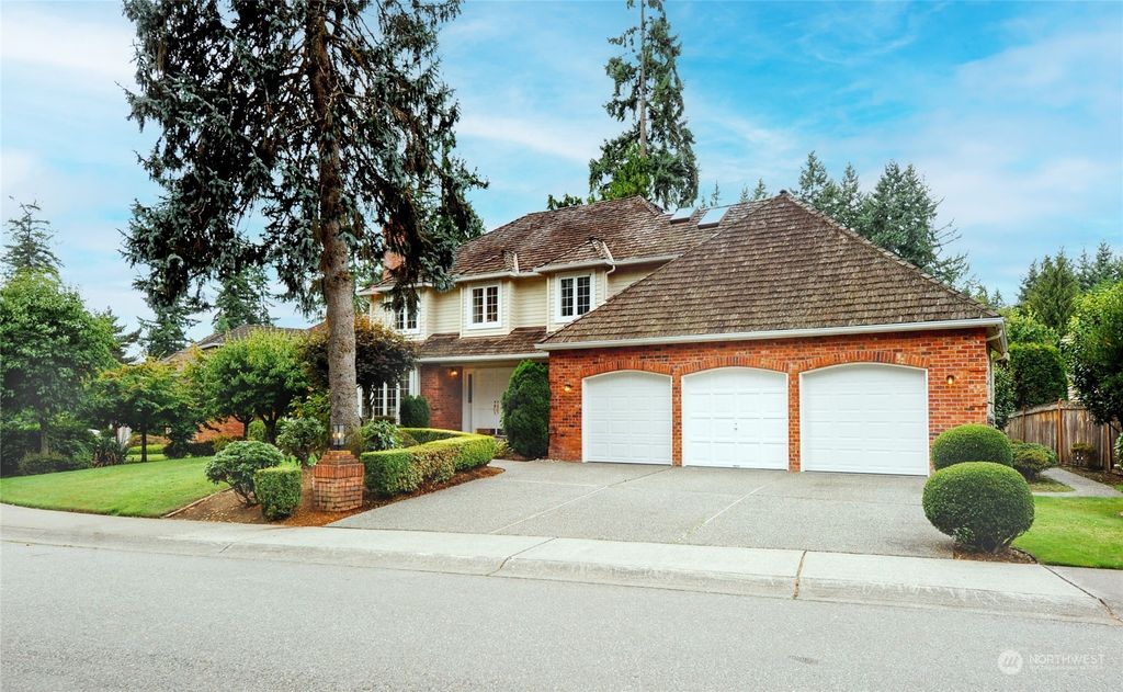 Photo of 15406 29th Avenue SE, Mill Creek, WA 98012 (MLS # 2148476)