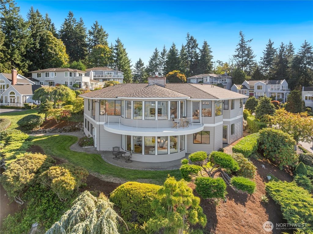 Photo of 31012 36th Avenue SW, Federal Way, WA 98023 (MLS # 2515279)