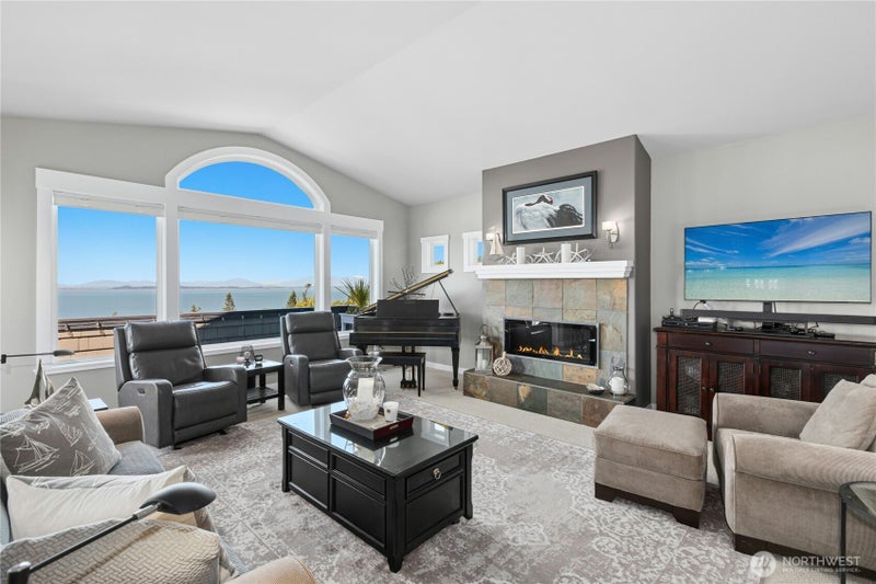 407 Vanderlin Drive