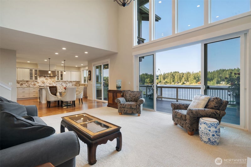 31 SE Skookum View Drive