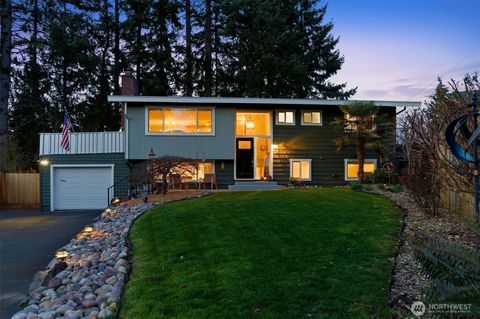 Photo of 6427 182nd Place SW, Lynnwood, WA 98037 (MLS # 2501216)