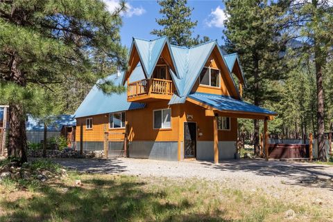 Photo of 13 &11 Littel Road, Mazama, WA 98833 (MLS # 2528280)