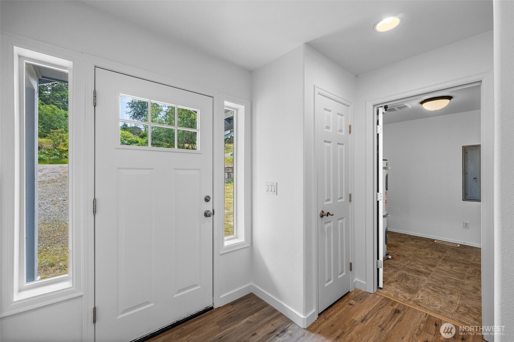 141 E Dunoon Place